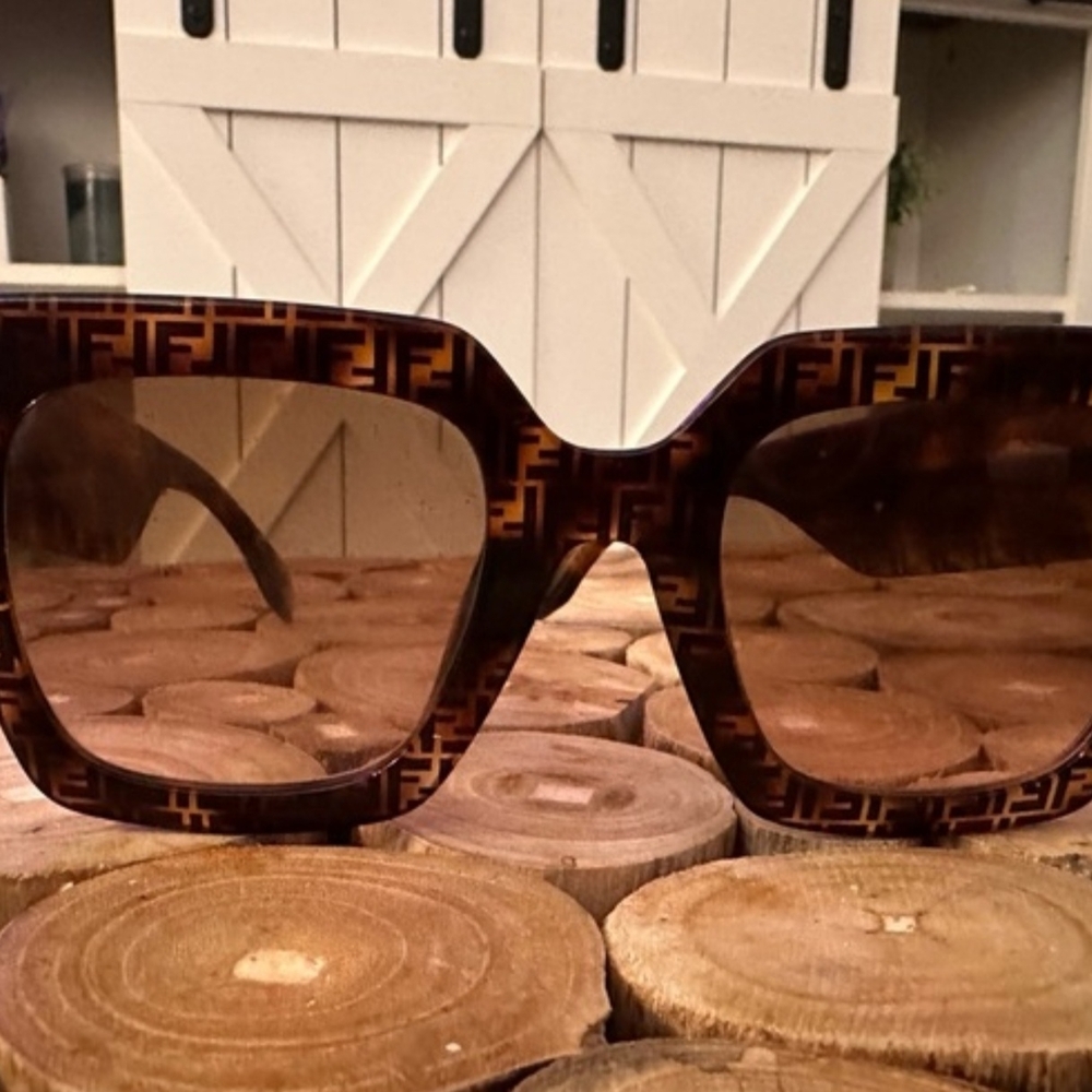 Fendi Brown Patterned Sunglasses
